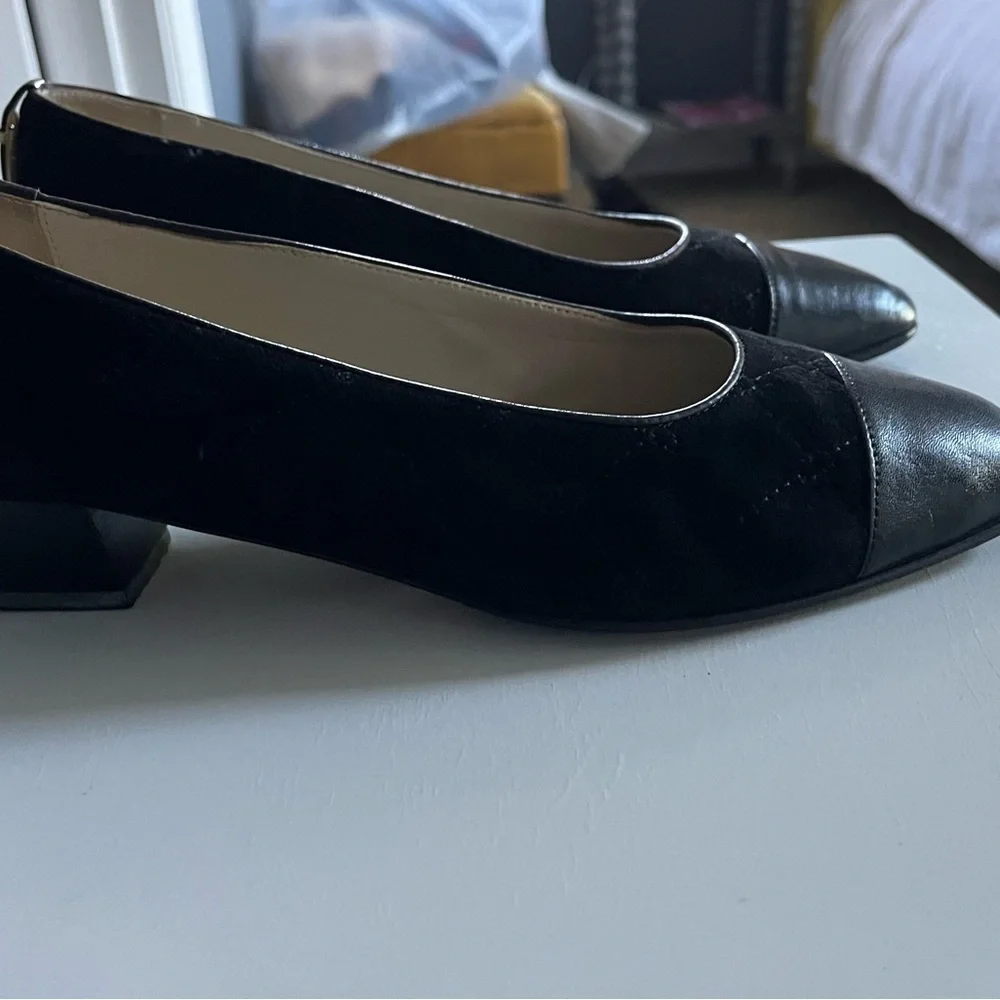VTG Bally Black Suede Smooth Leather Combo Campanula Cap toe Pump Low Heel Sz 37 - Picture 5 of 13
